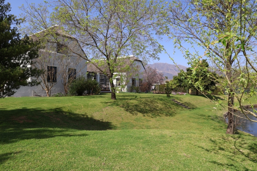 5 Bedroom Property for Sale in Wellington North Western Cape